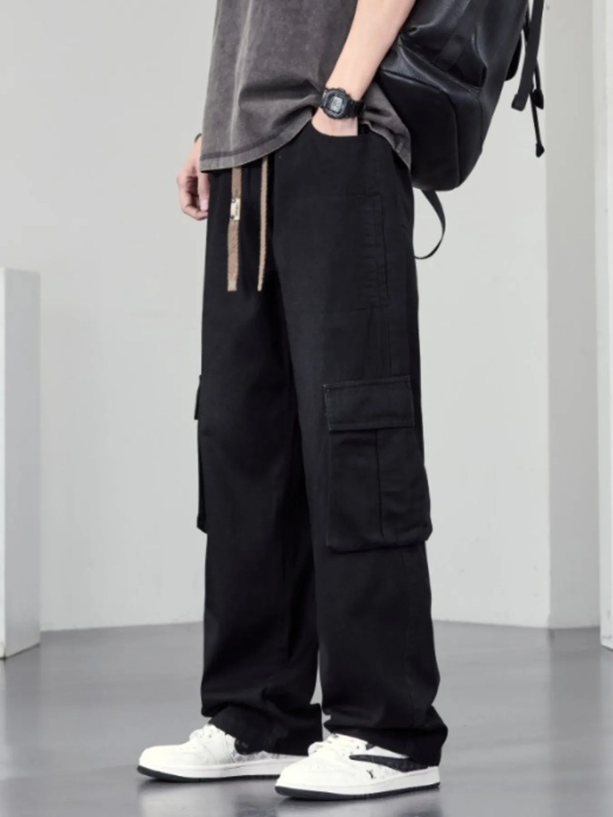 Men's Plus Size Cargo Jeans - Wide Leg & Pocketed