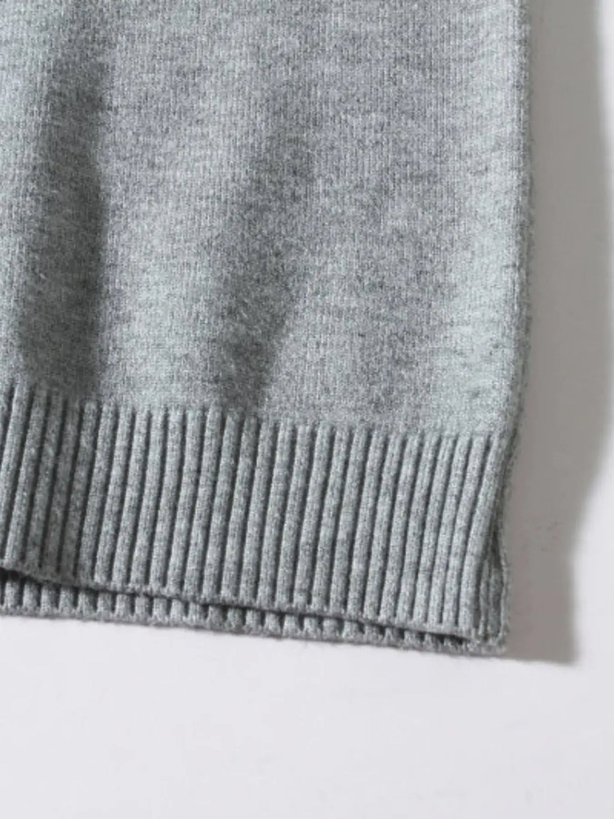 Plus size men's ribbed hem sweater – long sleeve cozy pullover for big & tall