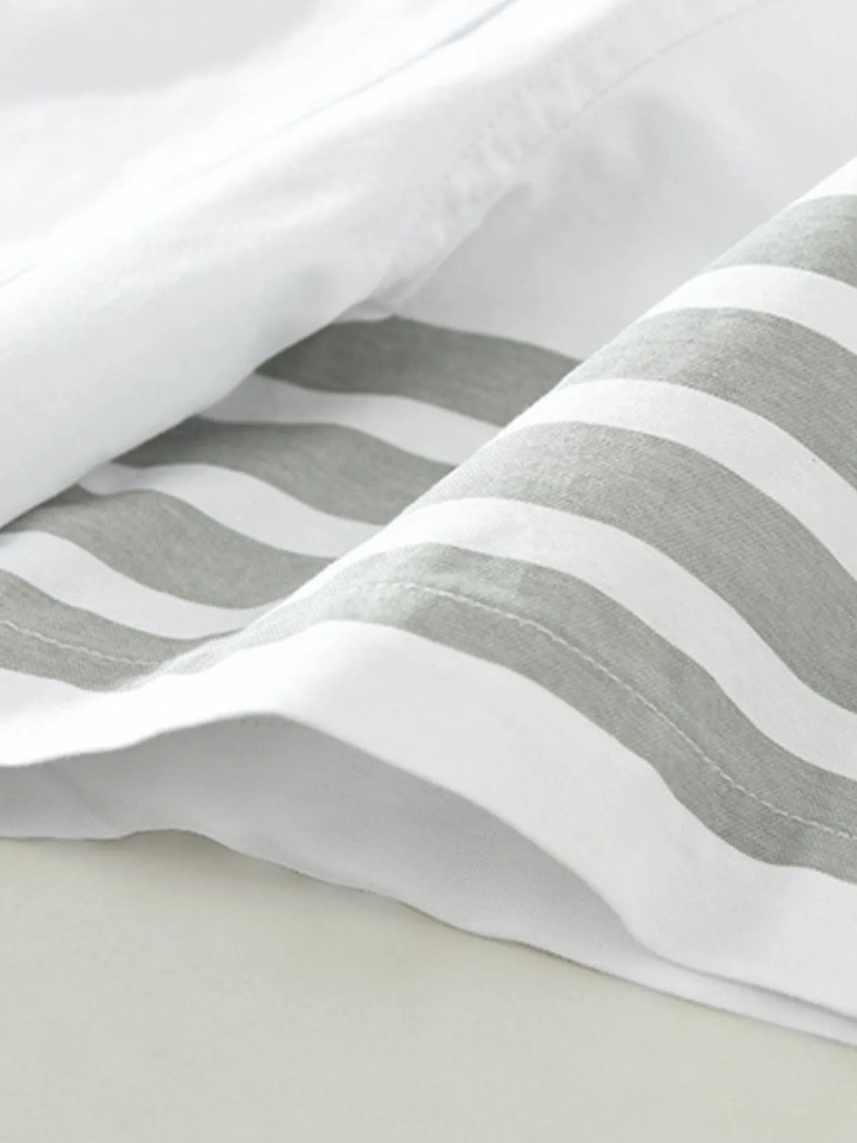 Men’s Plus Size Short Sleeve Button-Up Shirt – Big & Tall Hawaiian Summer Shirt – Casual & Formal Wear