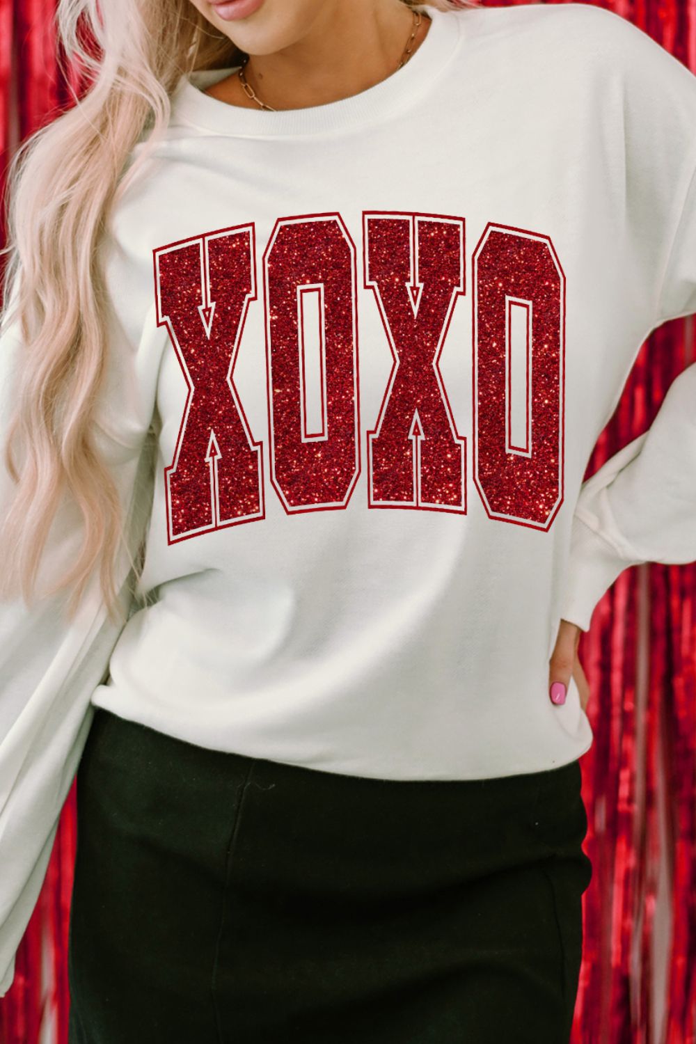 Valentine’s Day XOXO Glitter Round Neck Sweatshirt Trandify Deal