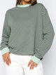 Women's Striped Oversized Sweatshirt - Soft Casual Crewneck