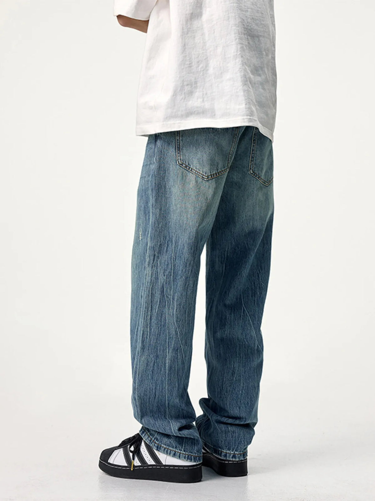 Men's 90s Wide Leg Jeans | Washed Cotton Denim