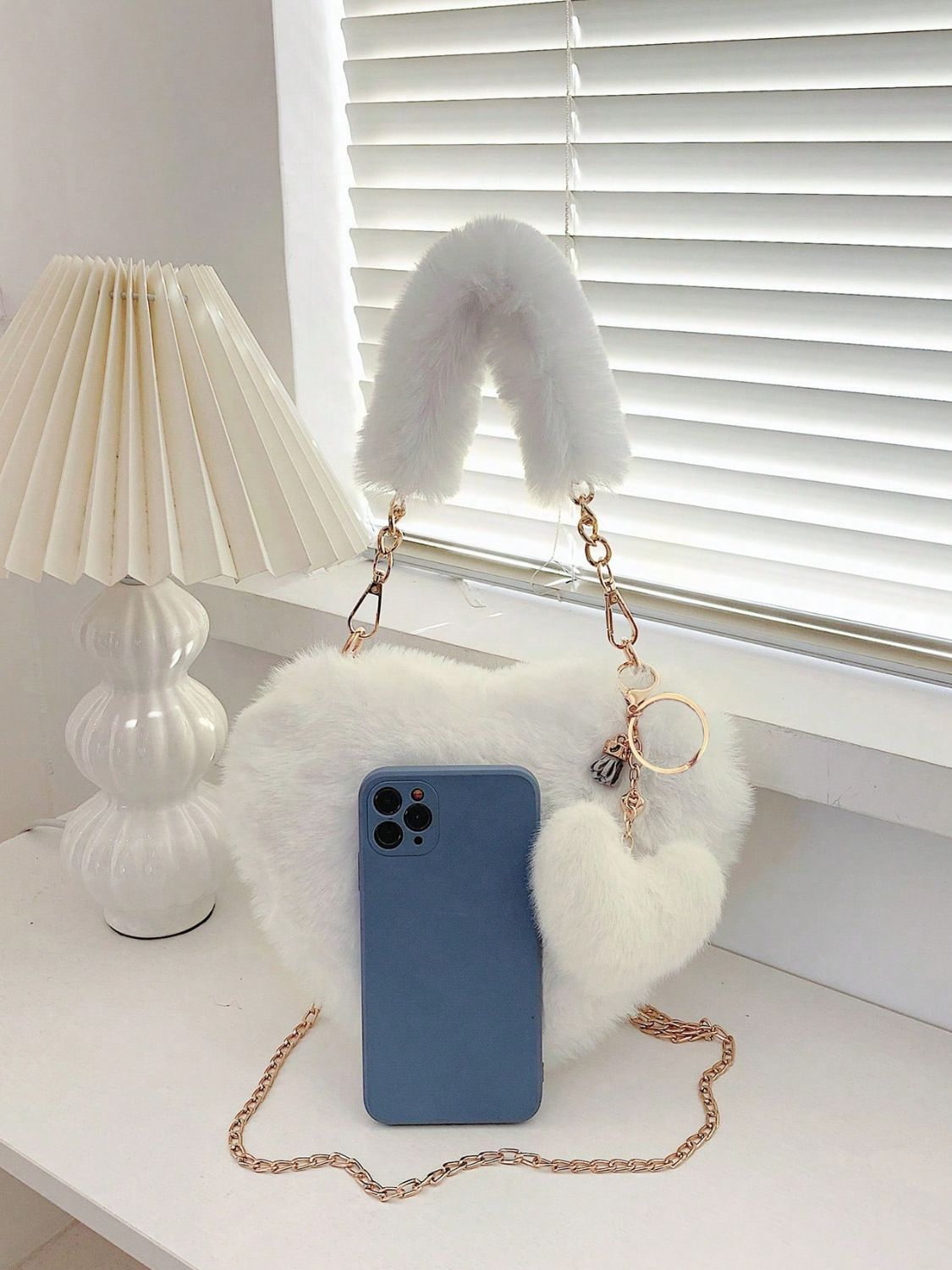 Heart Shape Faux Fur Handbag Trandify Deal