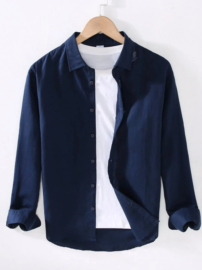 Breathable cotton men’s shirt for work or weekend – wrinkle-resistant fabric