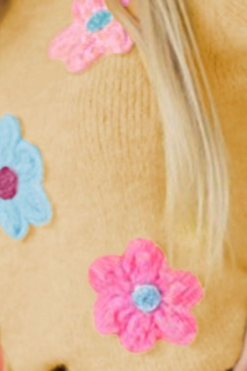 Flower Round Neck Short Sleeve Sweater Trandify deal