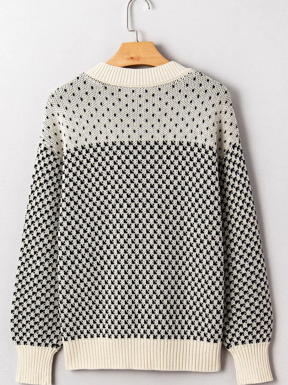 Women's contrast color lantern sleeve sweater