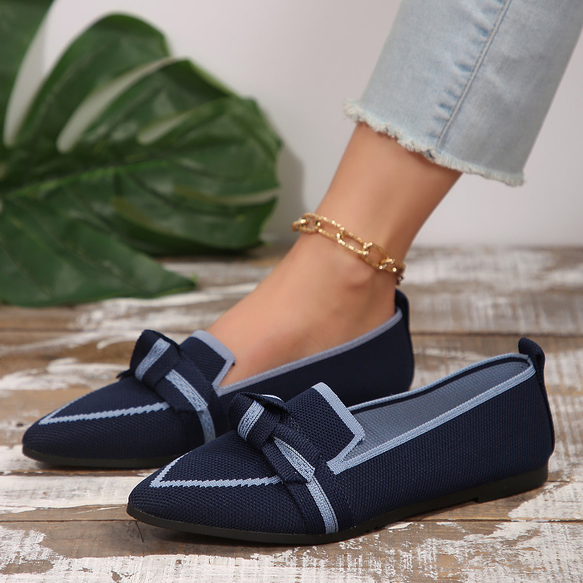 Bow Contrast Trim Point Toe Loafers - Trandify Deal
