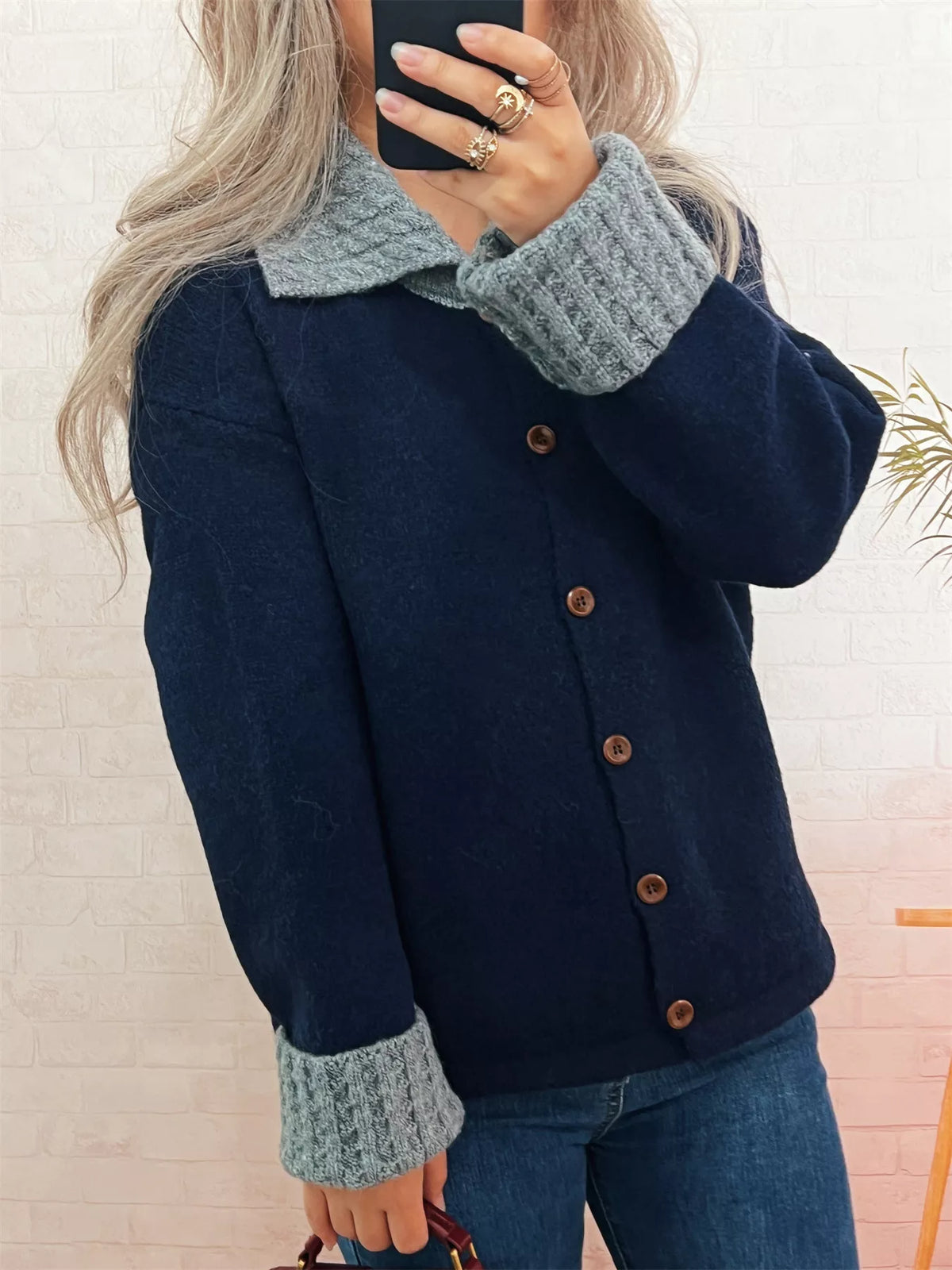 Women's Striped Knit Cardigan - V-Neck Button Down