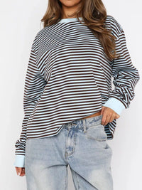 Women's Striped Oversized Sweatshirt - Soft Casual Crewneck
