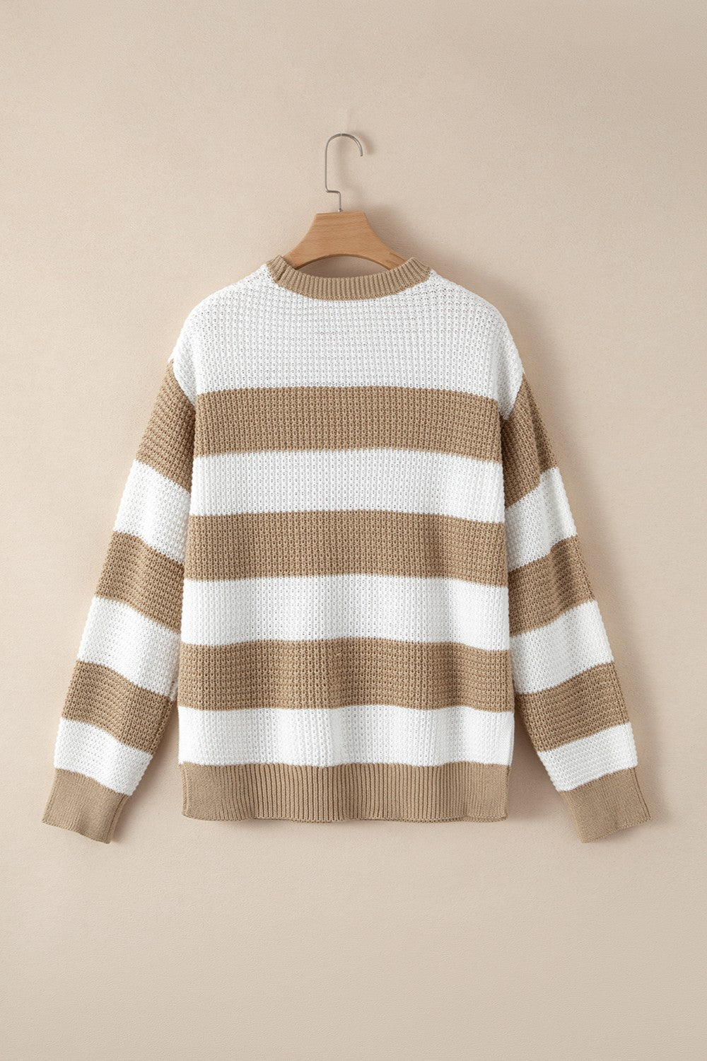 Color Block Round Neck Sweater – Trendy & Comfortable Knitwear Trandify Deal