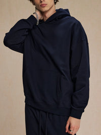 Men's oversized hoodie with kangaroo pocket – cozy long sleeve pullover for streetwear