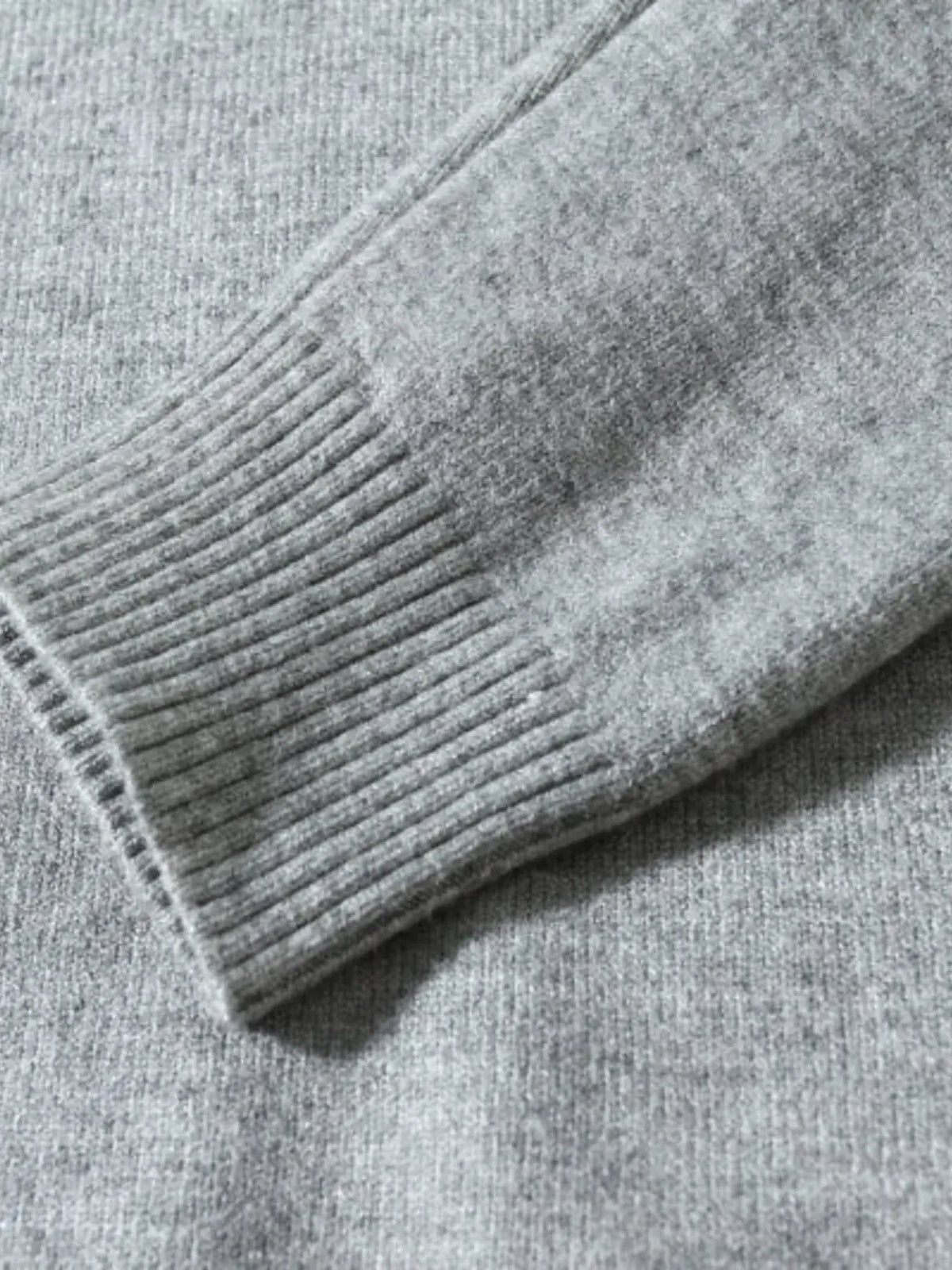 Plus size men's ribbed hem sweater – long sleeve cozy pullover for big & tall