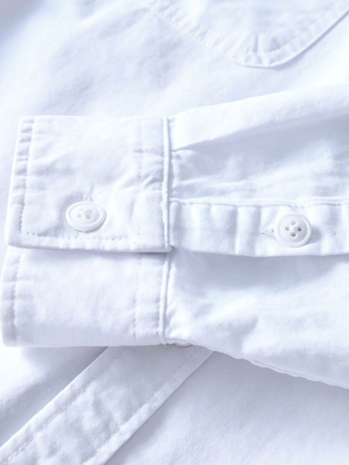 Casual & Formal Plus Size Men’s Shirt – Stretch Comfort Fit for Office or Weekend Wear