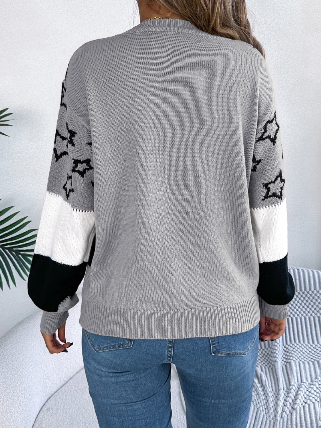 Star Contrast Round Neck Sweater Trandify Deal