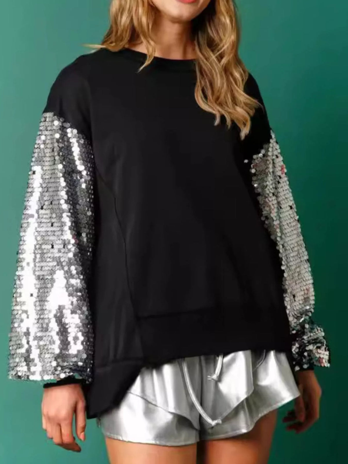 Women's Oversized Sequin Sweatshirt in Black
