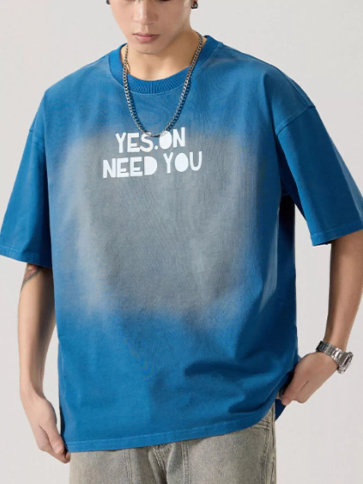 Men's 100% cotton short sleeve t-shirt in heather washed Blue, regular fit