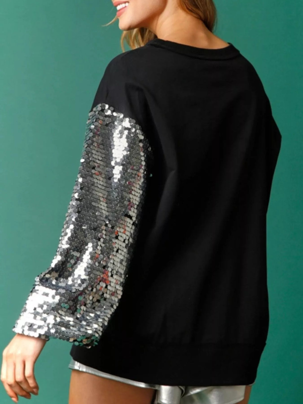 Women's Oversized Sequin Sweatshirt in Black