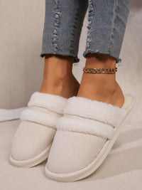 Contrast Faux Fur Round Toe Slippers Trandify Deal