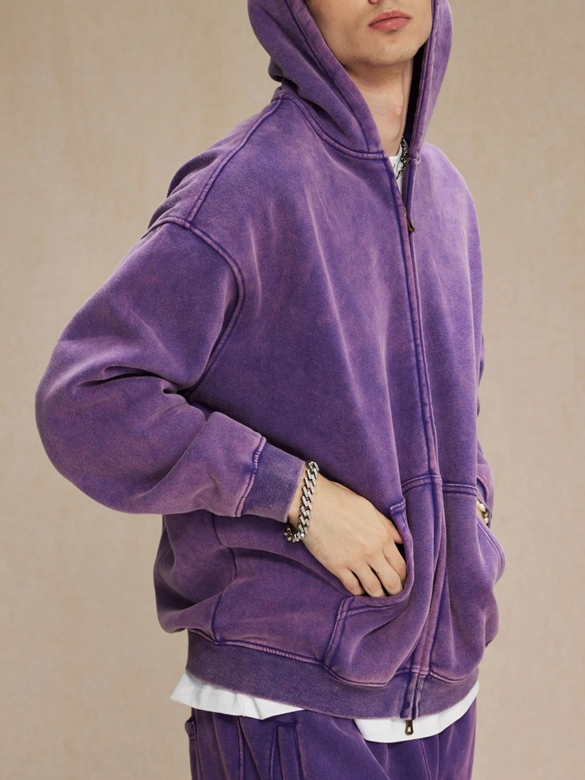 Athletic men’s zip hoodie – breathable winter layering essential