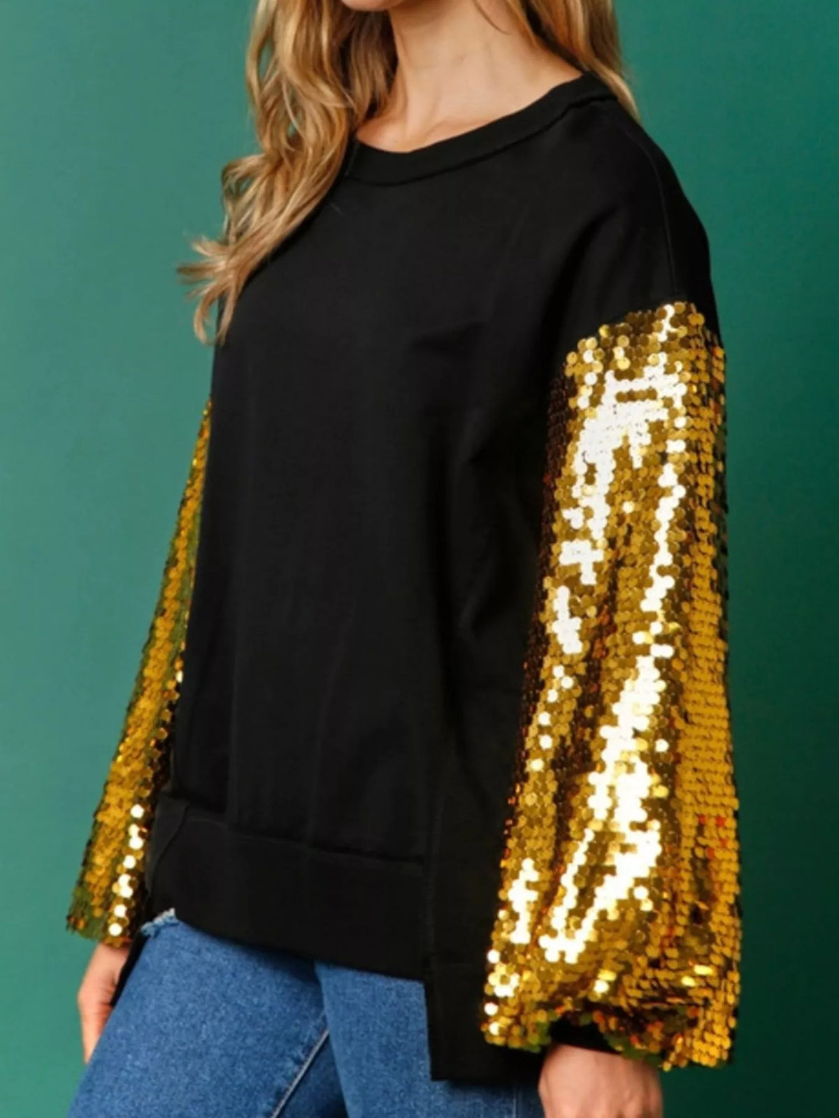 Women's Oversized Sequin Sweatshirt in Black