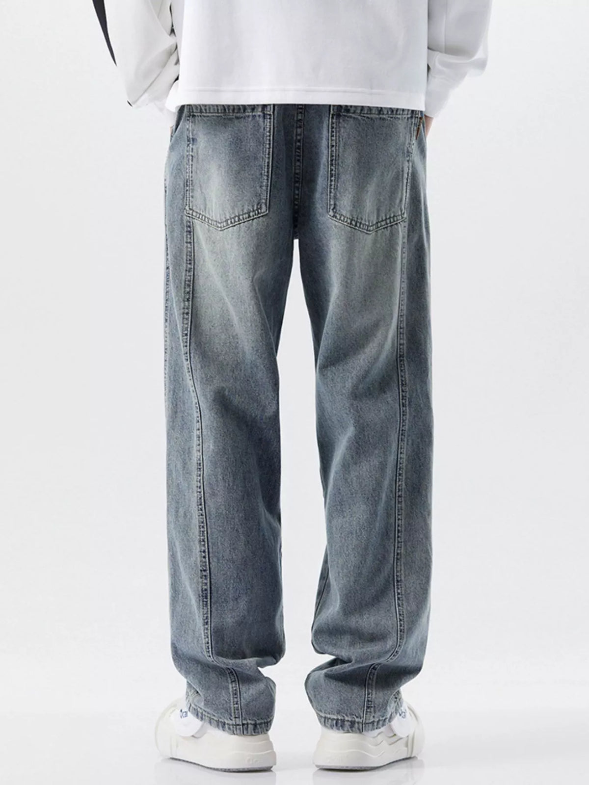 Men's Relaxed Fit Jeans | Washed Comfort & Style
