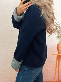 Women's Striped Knit Cardigan - V-Neck Button Down