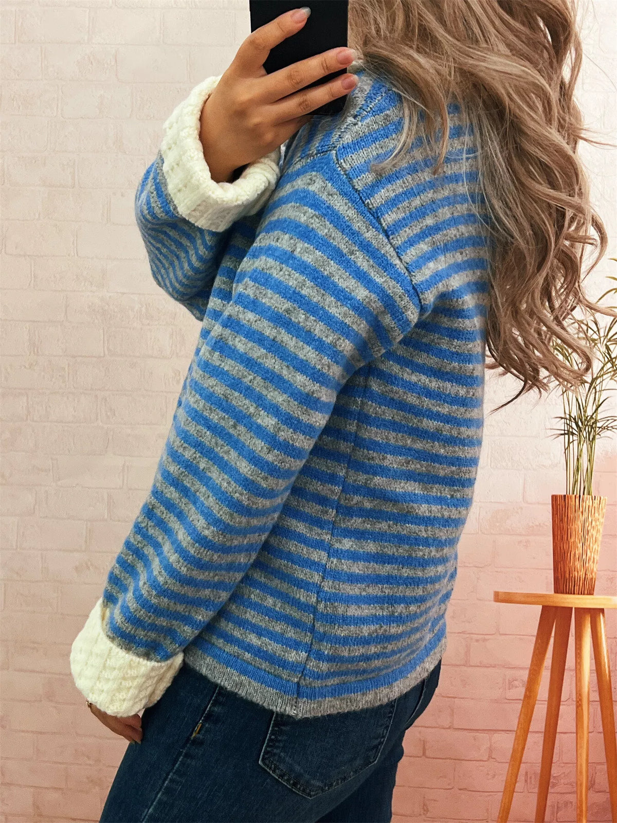 Women's Striped Knit Cardigan - V-Neck Button Down