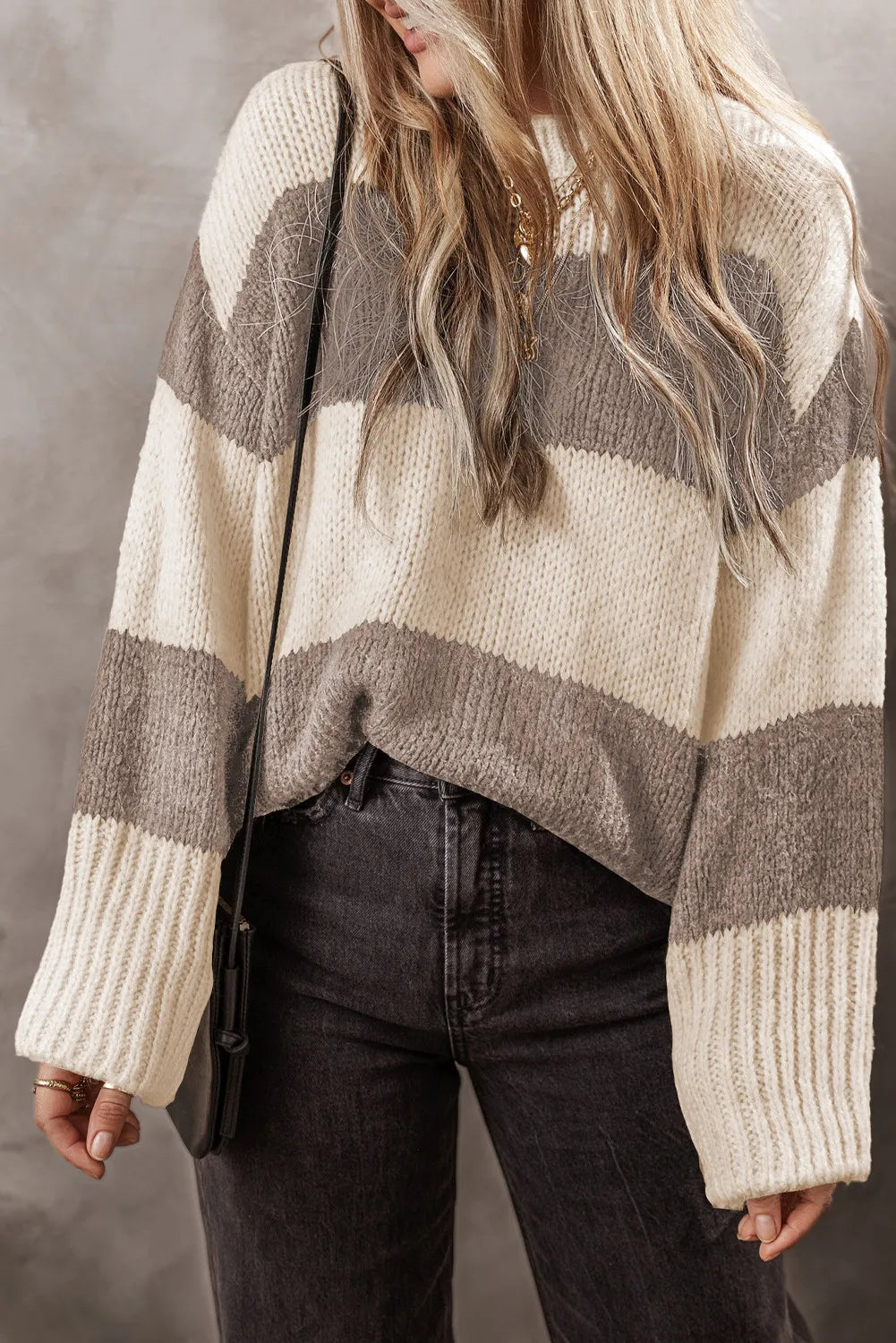 Color Block Round Neck Sweater Trandify Deal