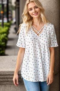 Summer Flowy Tunic with Vintage Floral Print – Casual Plus Size Top