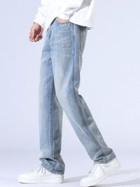 Men's relaxed fit wide leg jeans in blue wash - comfort stretch denim