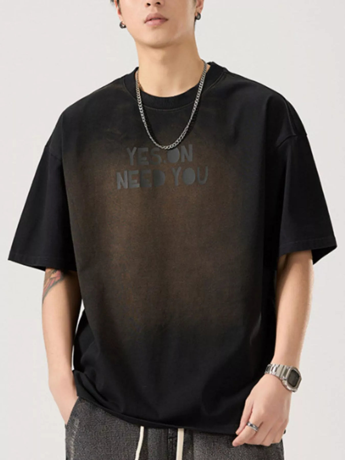 Men's 100% cotton short sleeve t-shirt in heather washed Black, regular fit