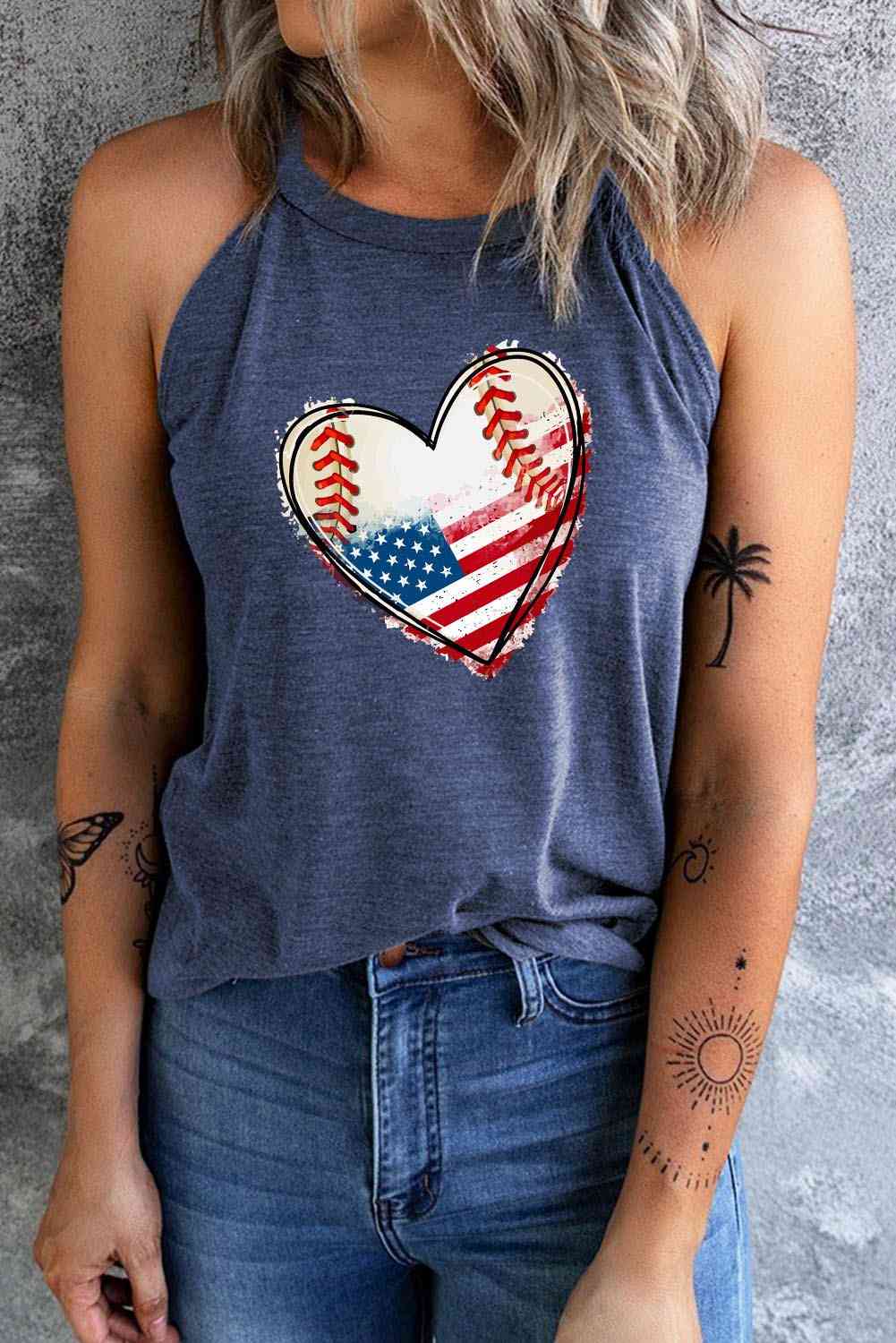 US Flag Heart Graphic Tank - Trandify Deal