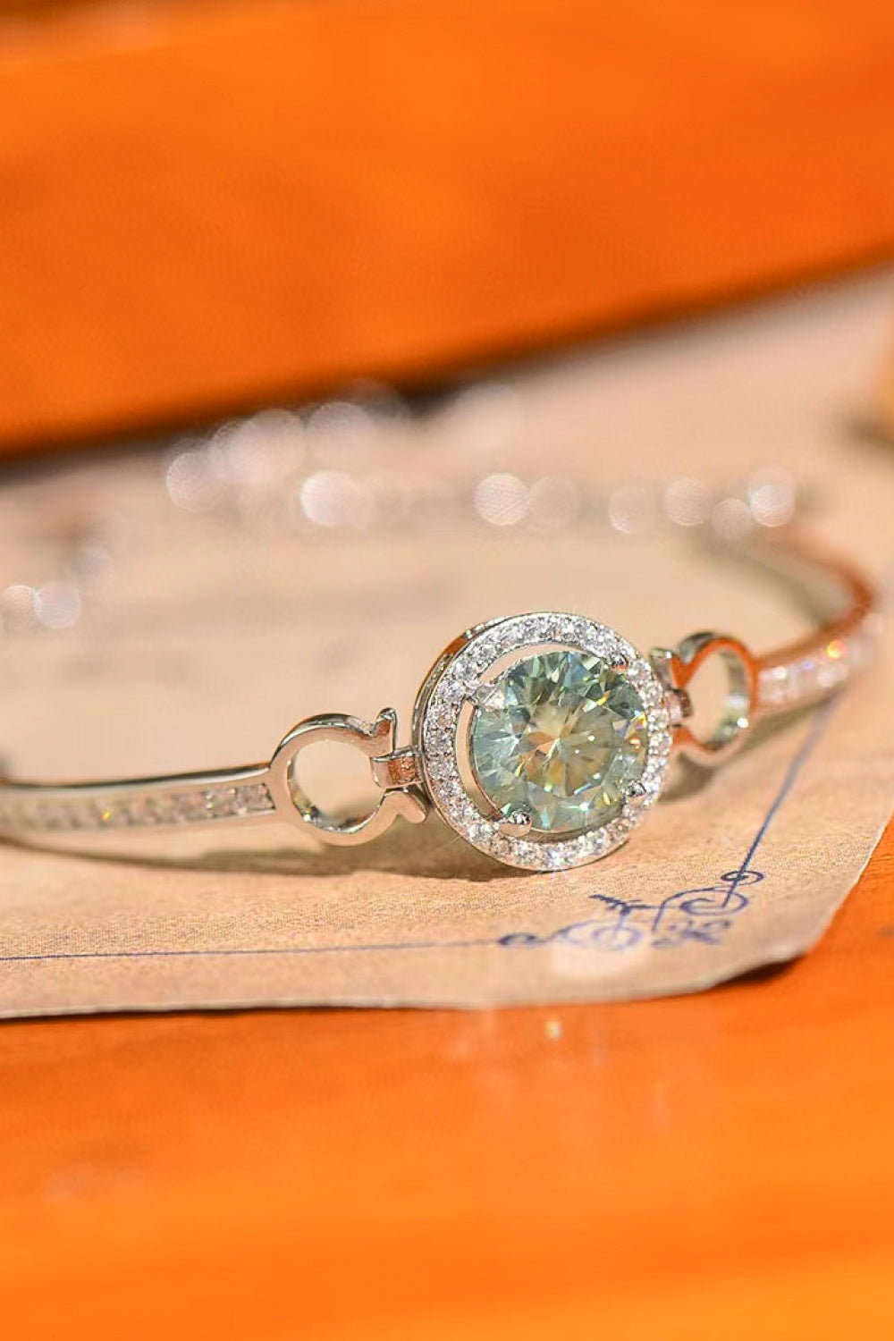 2 Carat Moissanite Platinum-Plated Bracelet Trandify deal