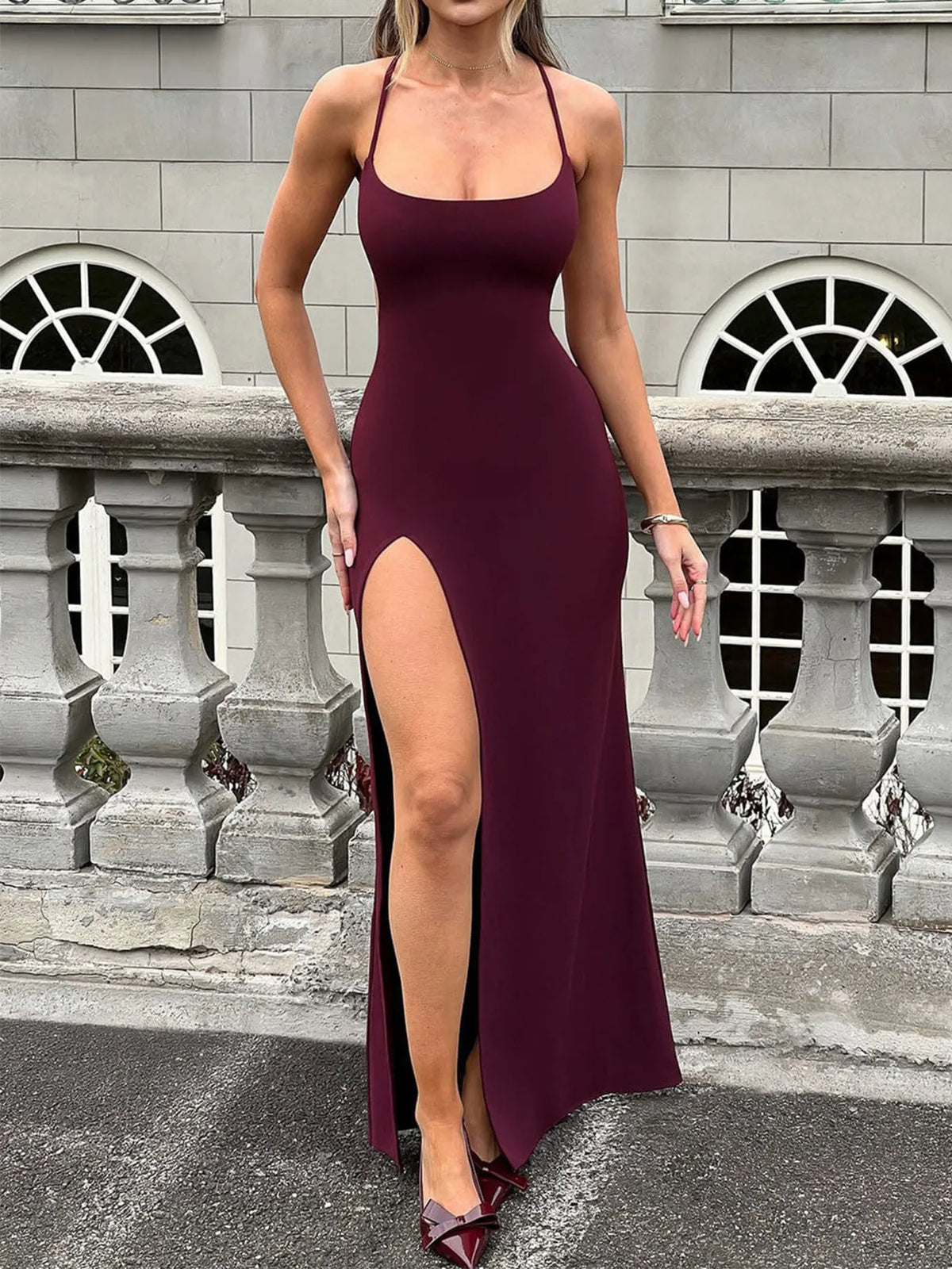 Sexy Backless Slit Maxi Dress for Women – Flowy Scoop Neck Summer Cami Dress