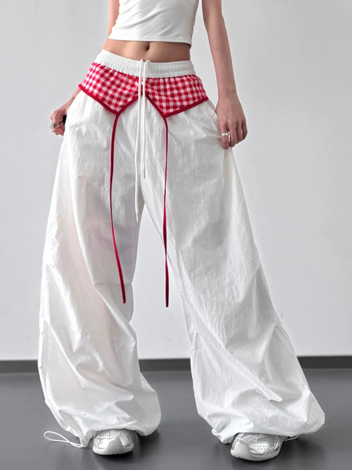 Women’s Black and White Checkered Wide Leg Pants for Casual & Office Outfits