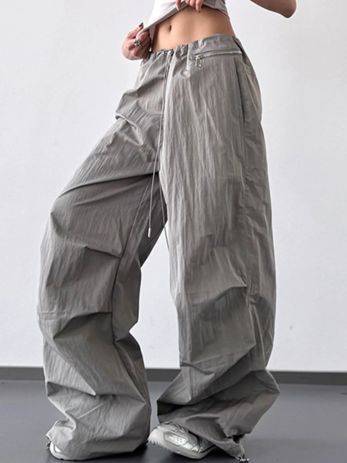 Trendy Streetwear Cargo Pants for Women – Comfort Fit & Adjustable Waist