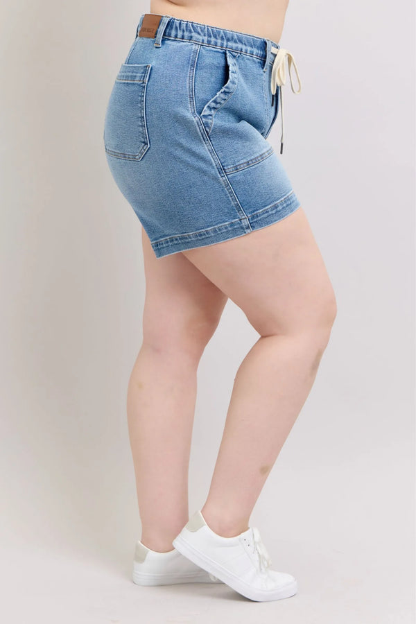 Judy Blue Plus Size High Waist Vintage Wash Denim Shorts for Women – Distressed Retro 90s Style Shorts – Curvy Fit Stretch Denim