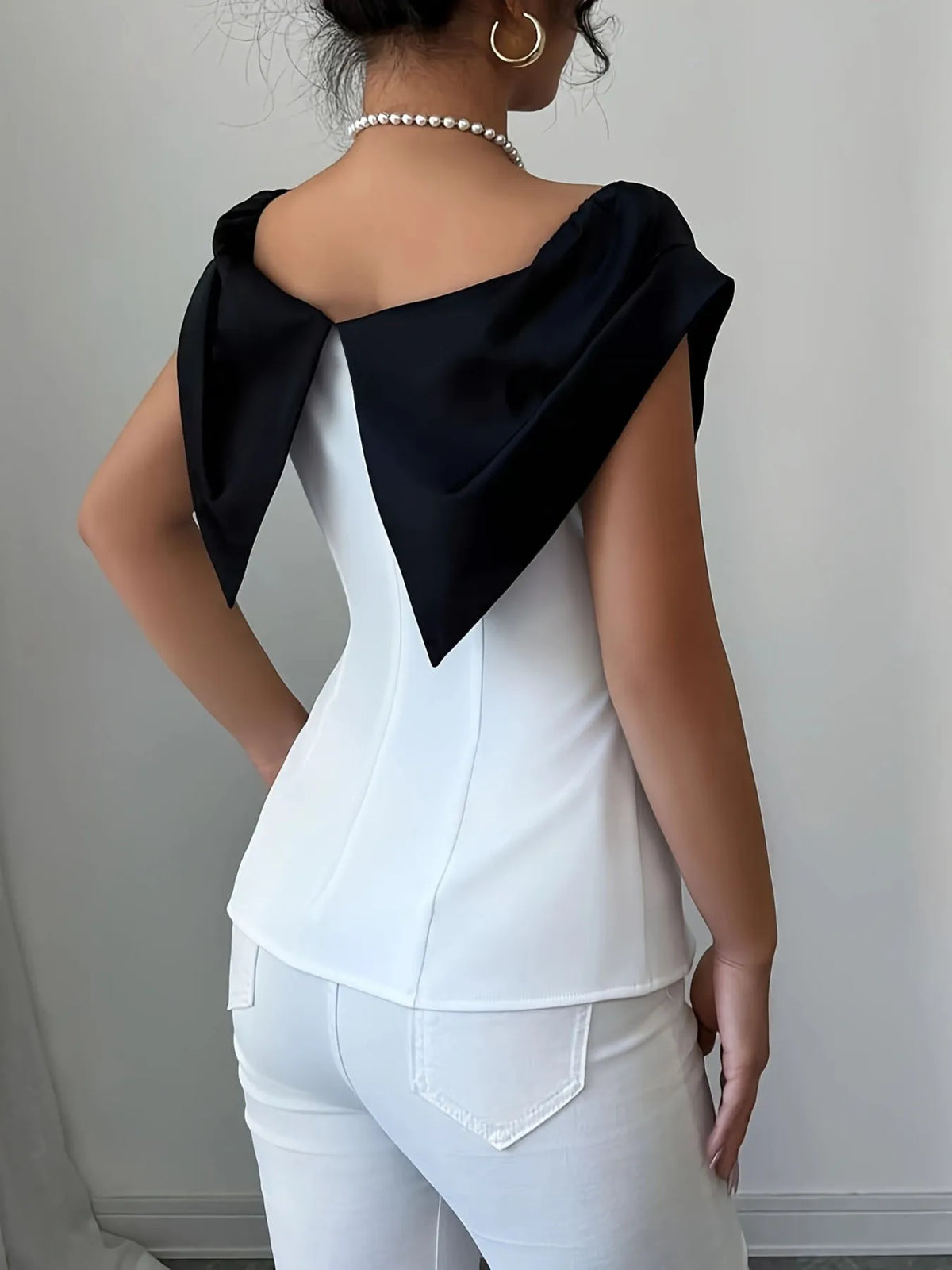 Women’s Slit Contrast Cap Sleeve Blouse – Trendy Fashion Top
