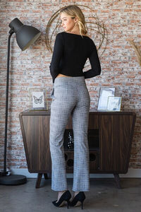 Plus Size Flare Pants with Wide Waist – Casual & Office Wear Outfit