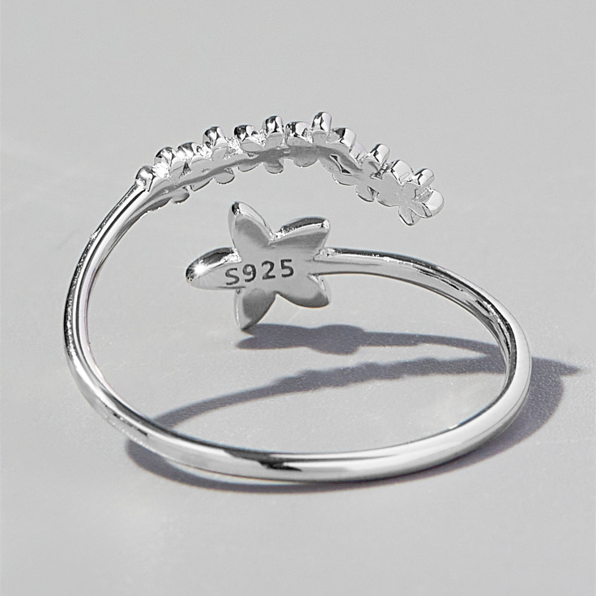 925 Sterling Silver Flower Ring Trandify Deal