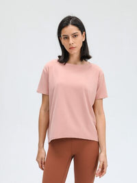 Soft breathable women's tee for gym and everyday outfits