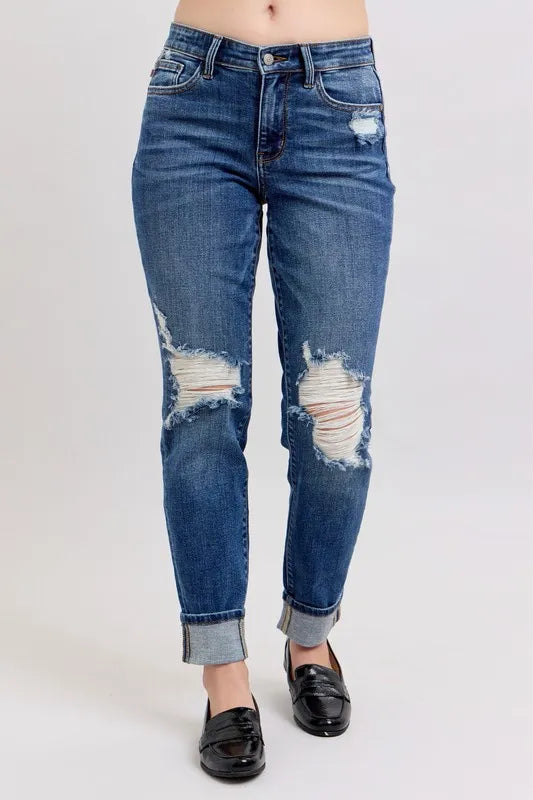 Judy Blue Destroyed Boyfriend Jeans in blue wash with knee rips and distressed detailing