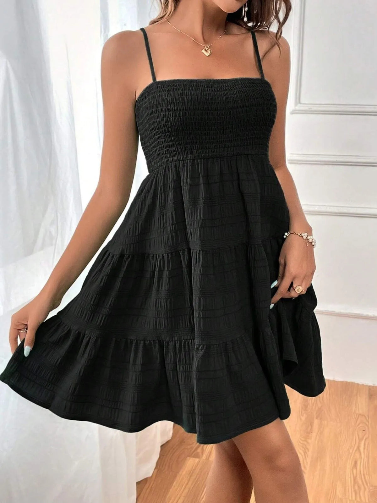 Women’s Sleeveless Tiered Dress – Lightweight Casual Smocked Cami Dress for Beach & Vacations