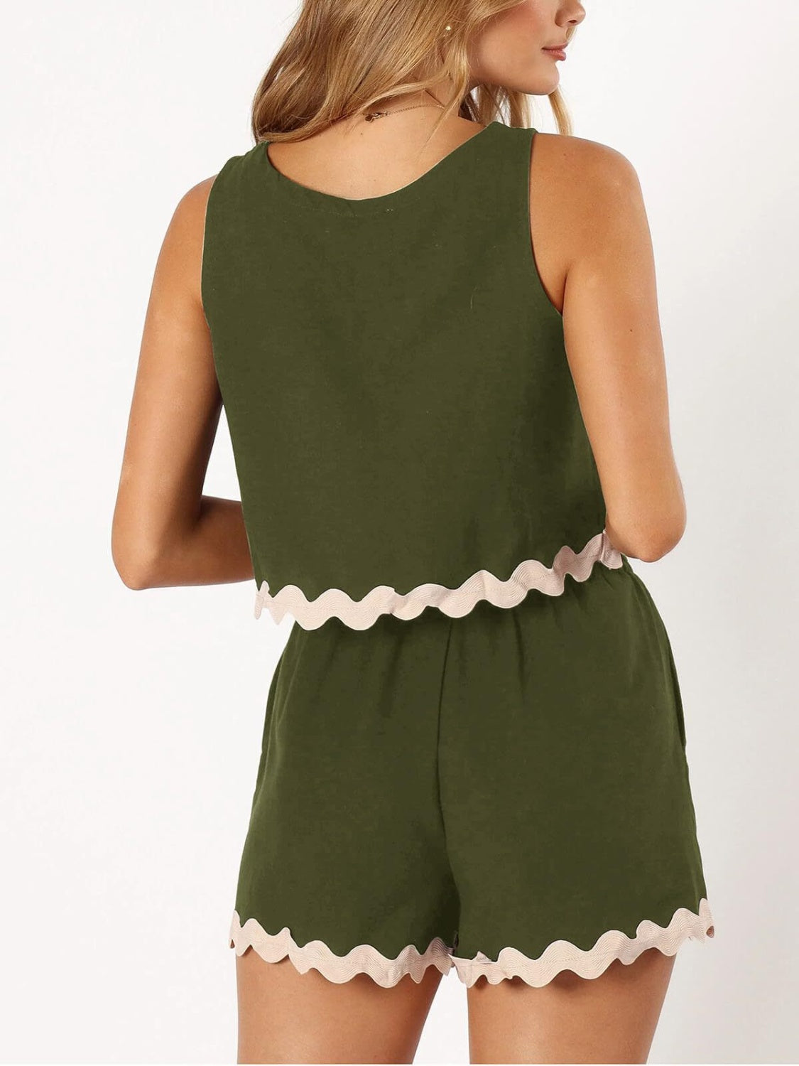 Contrast Trim Round Neck Top and Shorts Set Trandify deal