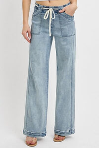 RISEN Women's Straight Leg Jeans with Pockets - Trandify Deal