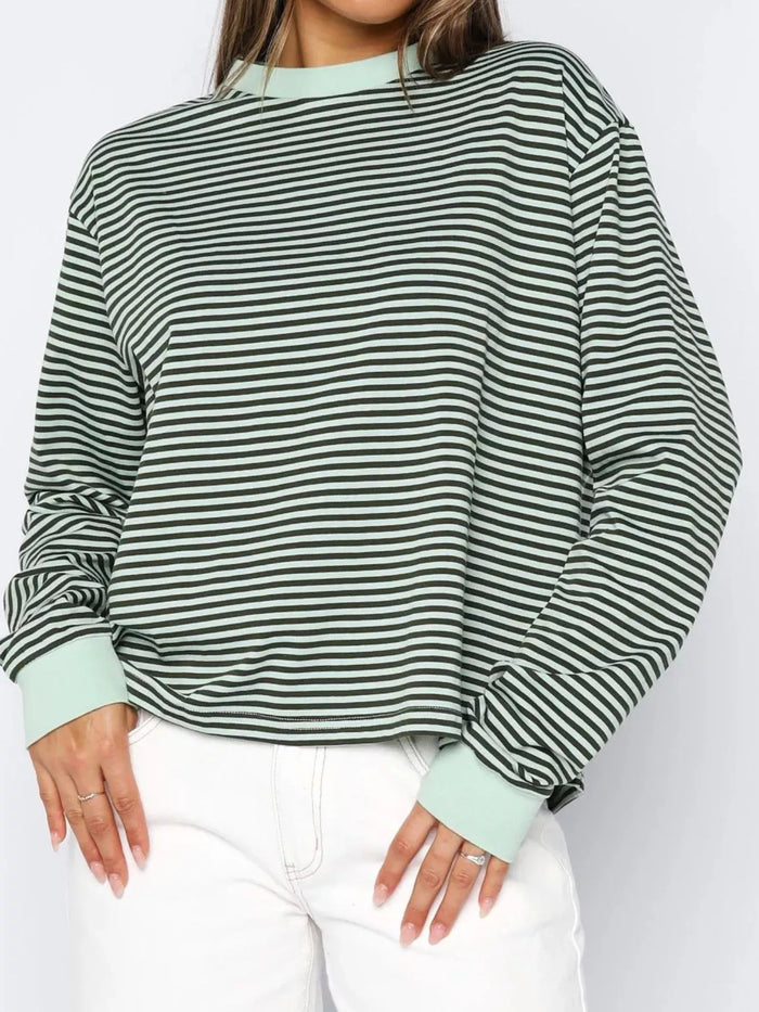 Women's Striped Oversized Sweatshirt - Soft Casual Crewneck