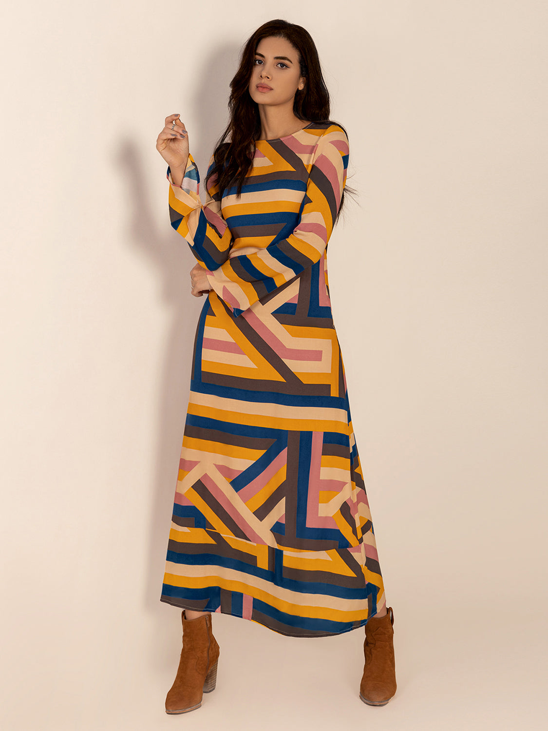 Contrast Round Neck Flare Sleeve Midi Dress Trandify Deal