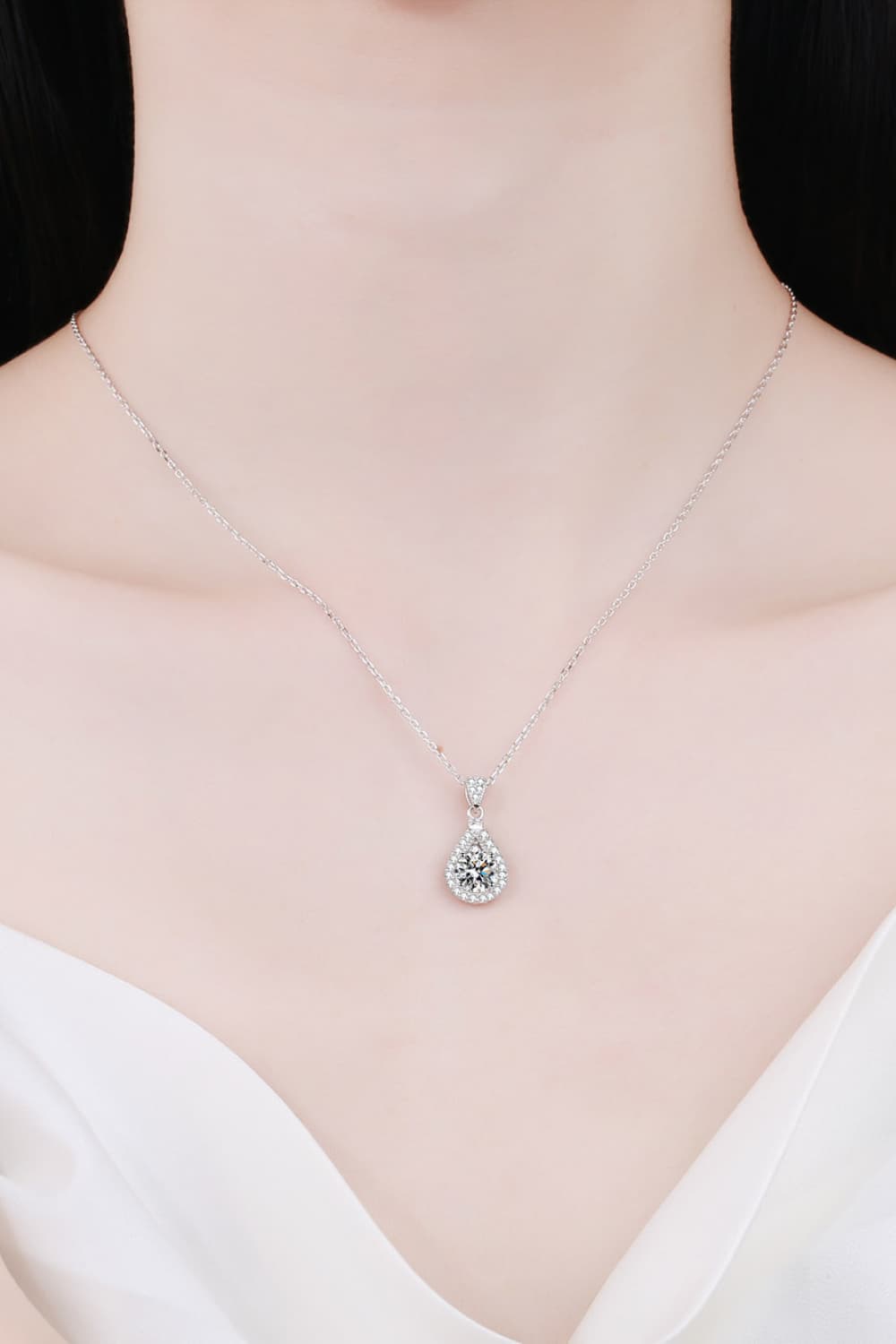 2 Carat Moissanite Teardrop Pendant 925 Sterling Silver Necklace Trandify deal