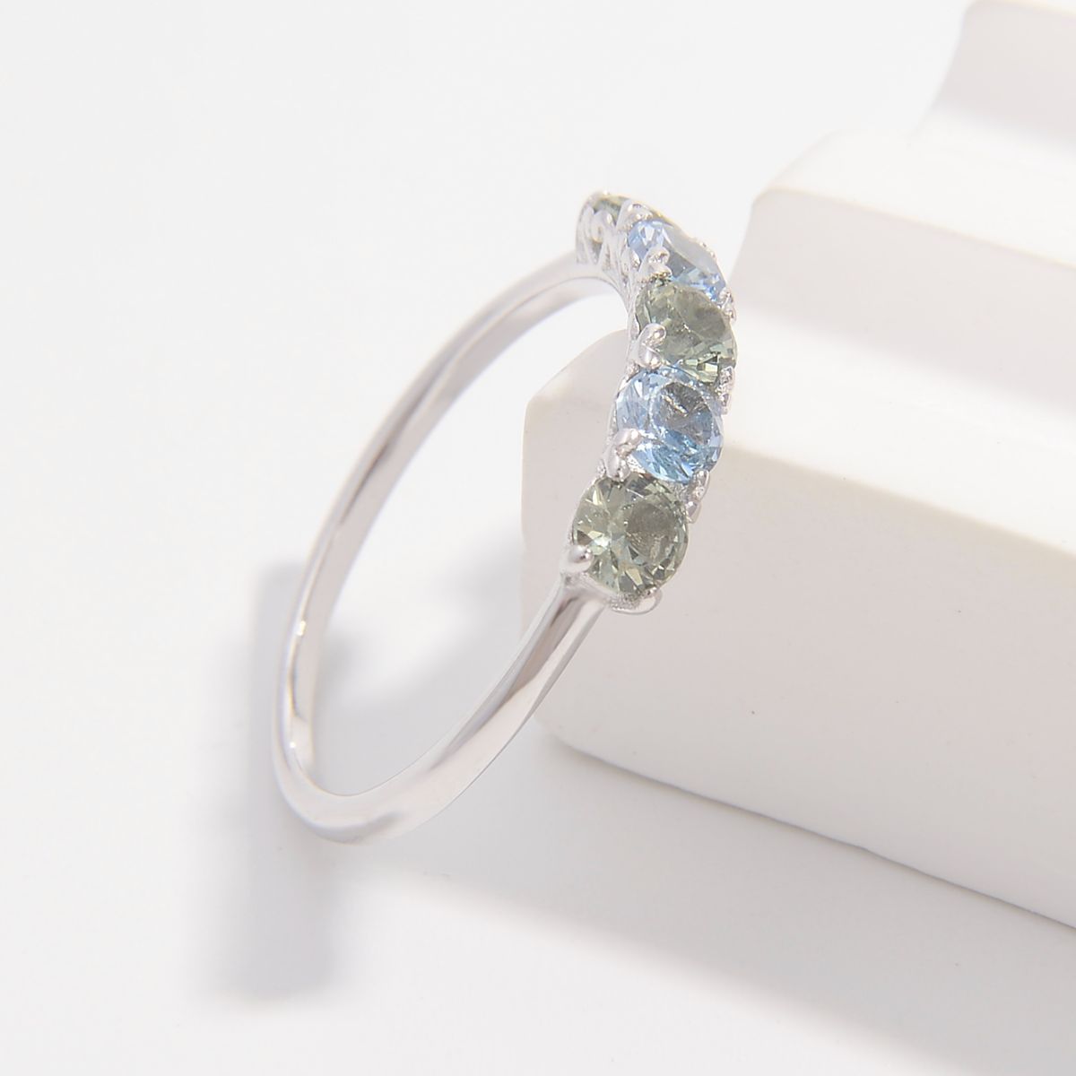 925 Sterling Silver Rhinestone Ring Trandify Deal
