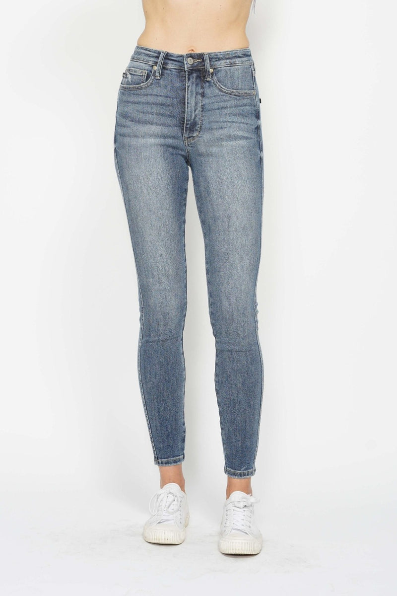 Judy Blue Full Size Tummy Control Contrast Wash Skinny Jeans - Trandify Deal